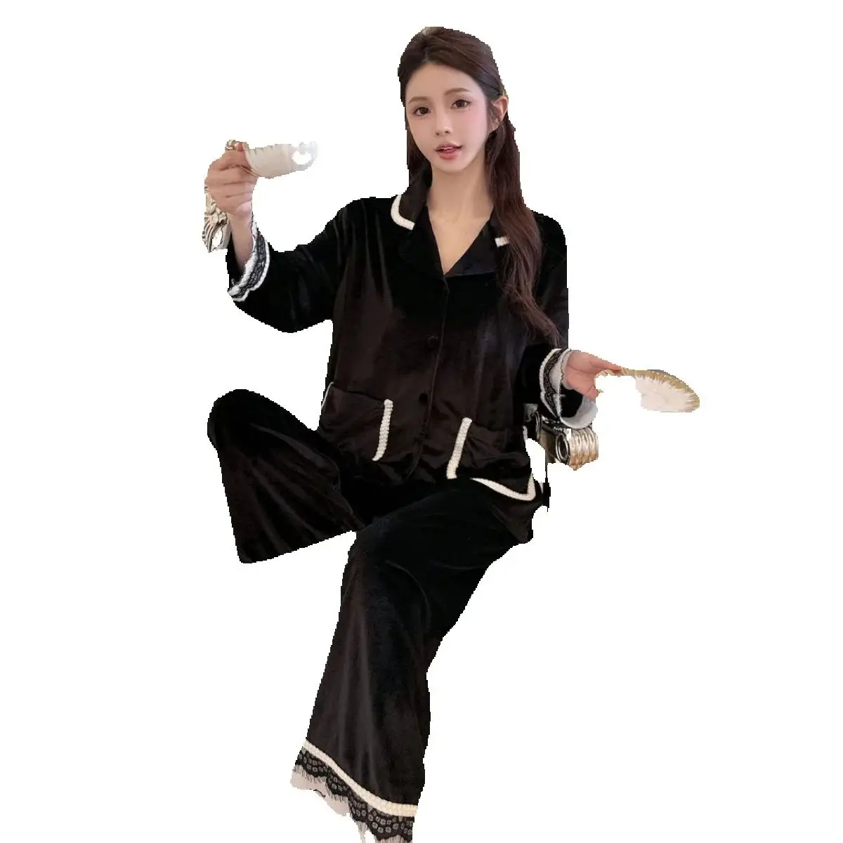 Велюровые пижамы для женщин: весенний комплект из рубашки и брюк с длинным рукавом, домашняя одежда из золотистого велюра
Велюровые пижамы для женщин: весенний комплект из рубашки и брюк с длинным рукавом, домашняя одежда из золотистого велюра