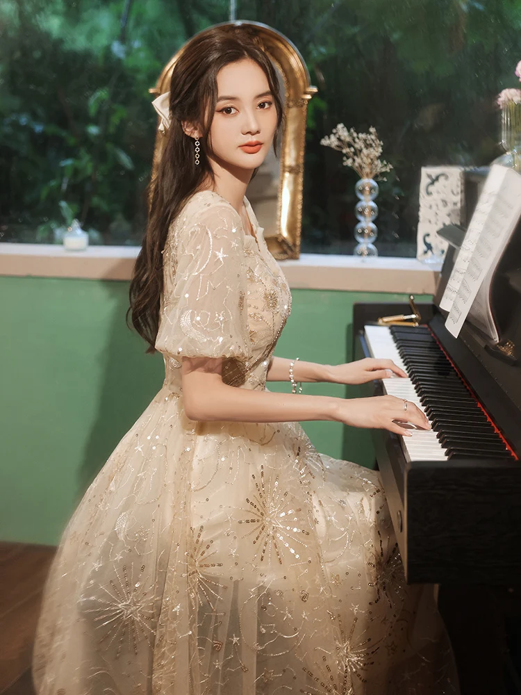 Вечернее платье цвета шампань Princ Sle, роскошное, для взрослых, для церемоний, выступлений на фортепиано, модное, приталенное
Вечернее платье цвета шампань Princ Sle, роскошное, для взрослых, для церемоний, выступлений на фортепиано, модное, приталенное