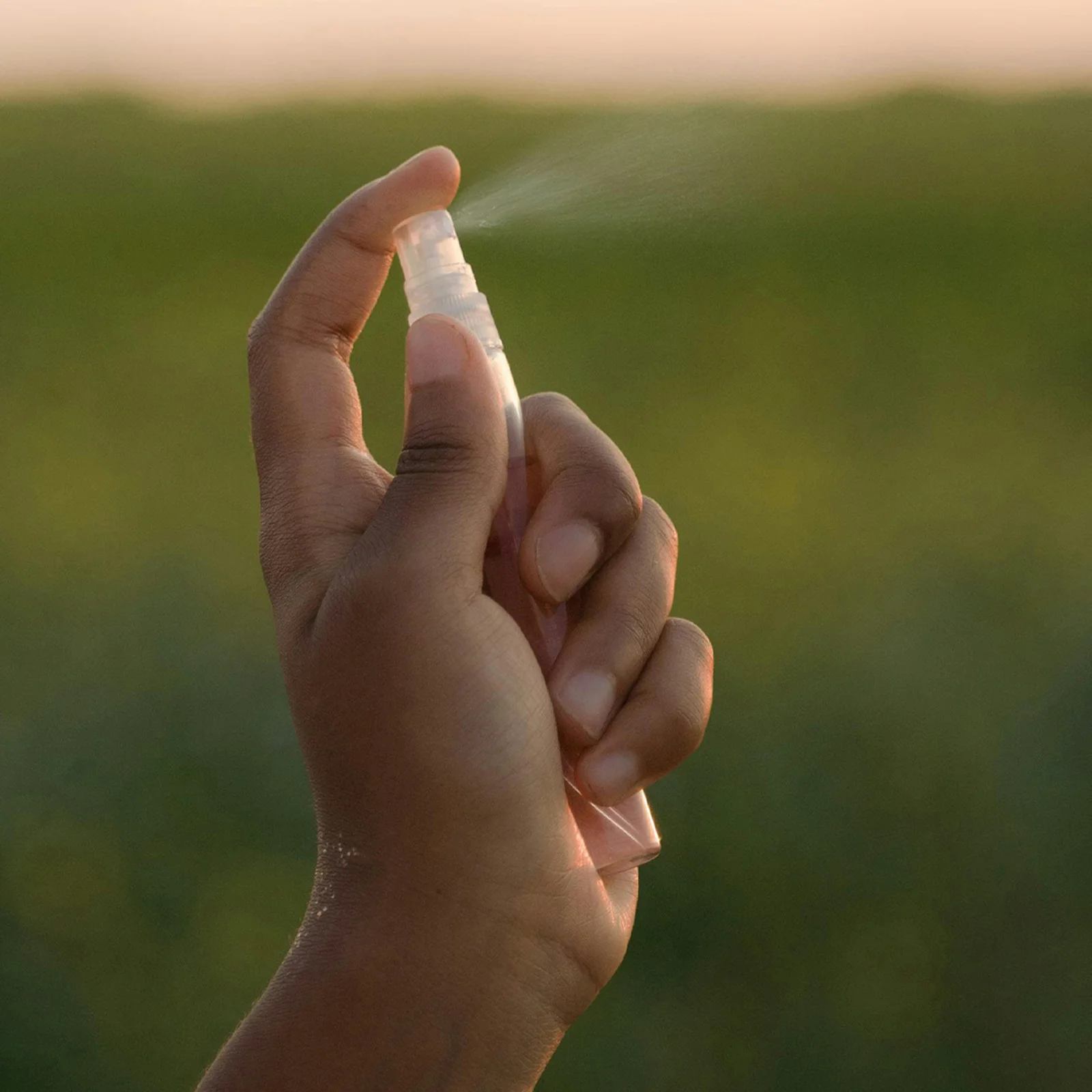 15Pcs Small Portable Spray Bottles Durable Perfume Refillable Containers for Travel Gym Use Perfume Bottle
15Pcs Small Portable Spray Bottles Durable Perfume Refillable Containers for Travel Gym Use Perfume Bottle