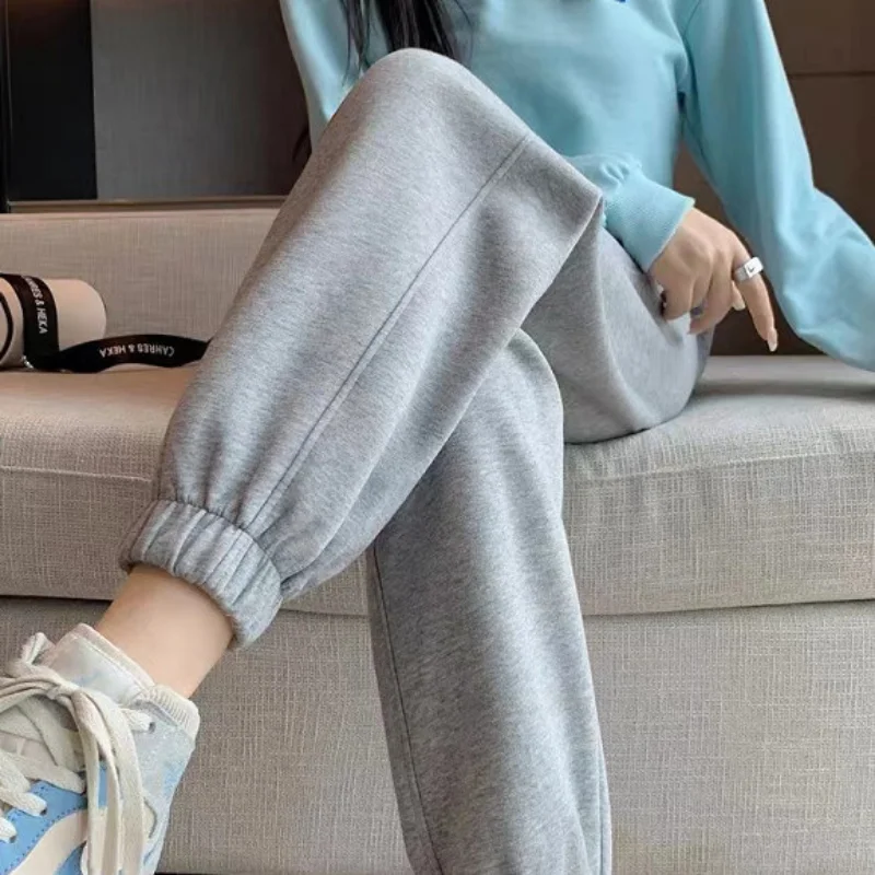 Casual Baggy Wide Leg Sweatpants Loose Drawstring Mid Waist Streetwear Cargo Pants Womens Hippie Joggers Trousers Bloomers T46
Casual Baggy Wide Leg Sweatpants Loose Drawstring Mid Waist Streetwear Cargo Pants Womens Hippie Joggers Trousers Bloomers T46