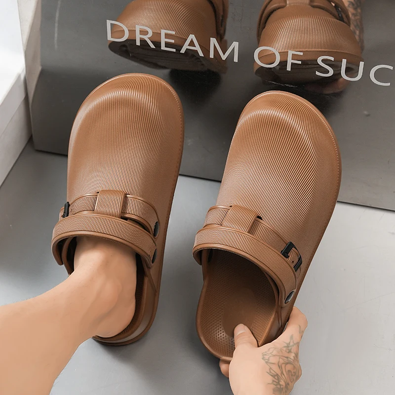 Simple Handsome Men Slides, Ultra-light Comfort Fit for Office Breaks, Café Visits and Short Daily Commute Trips
Simple Handsome Men Slides, Ultra-light Comfort Fit for Office Breaks, Café Visits and Short Daily Commute Trips