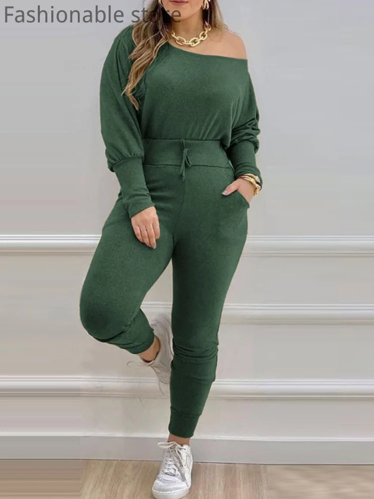 Women's Solid Color 2 Piece Skew Neck Knit Lounge Set Long Sleeve Drawstring Top Casual Sweatsuit
Women's Solid Color 2 Piece Skew Neck Knit Lounge Set Long Sleeve Drawstring Top Casual Sweatsuit