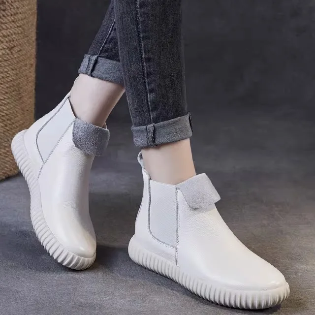 Genuine Leather Chelsea Short Boots Women's New Style Boots Cowhide Retro High Top Single Boots Tailored Code Breakdown
Genuine Leather Chelsea Short Boots Women's New Style Boots Cowhide Retro High Top Single Boots Tailored Code Breakdown