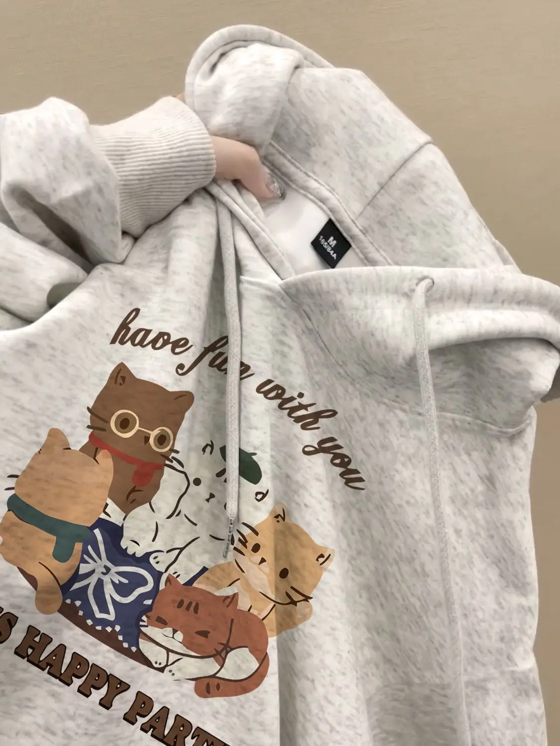 Loose Fit Hoodie Women's Thickened Fleece Autumn Winter New Style White Grey Printed Sweatshirt Casual Comfortable Outerwear
Loose Fit Hoodie Women's Thickened Fleece Autumn Winter New Style White Grey Printed Sweatshirt Casual Comfortable Outerwear