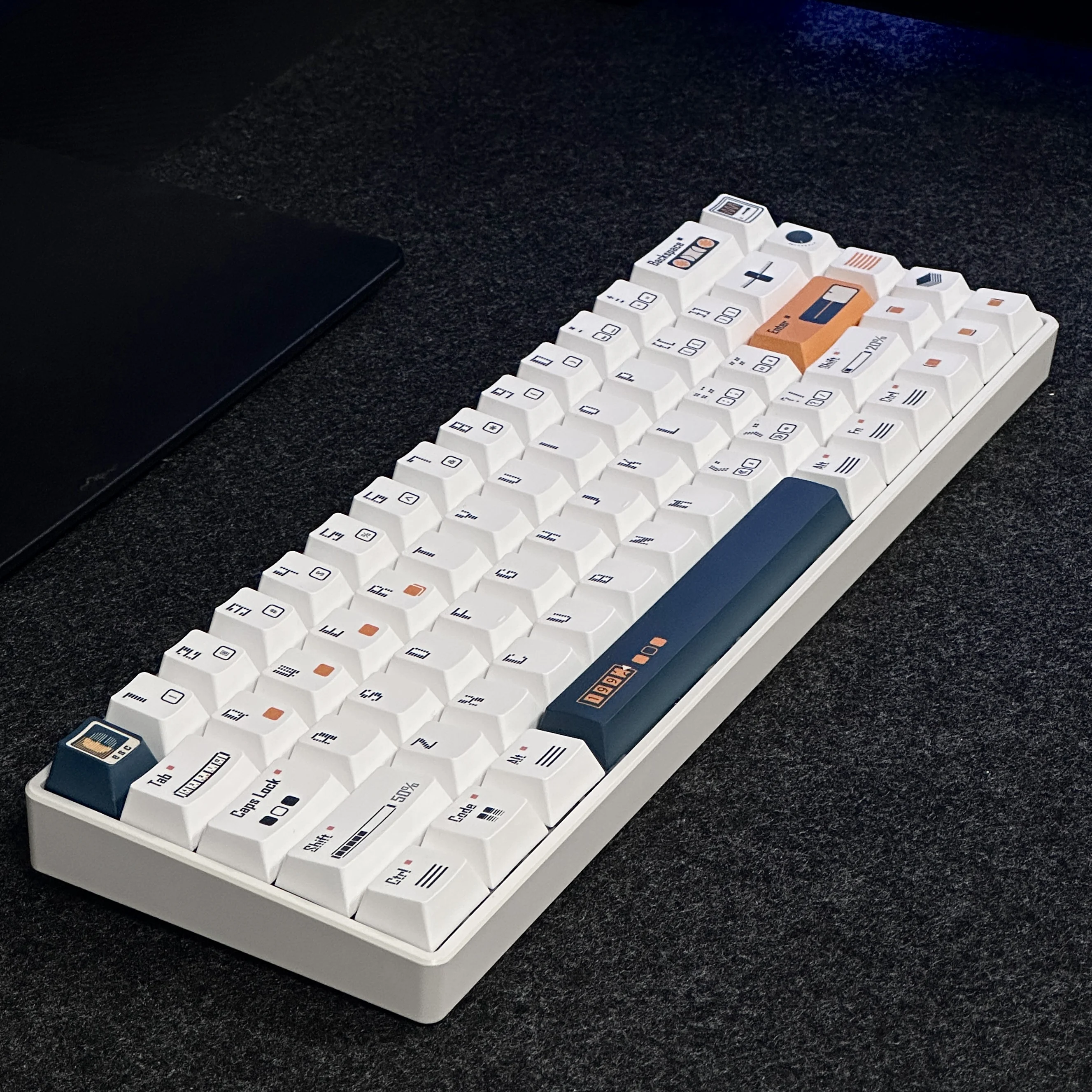 Time machine keycaps, original height PBT sublimation process keycaps, suitable for mechanical keyboards, magnetic axis keyboard
Time machine keycaps, original height PBT sublimation process keycaps, suitable for mechanical keyboards, magnetic axis keyboard