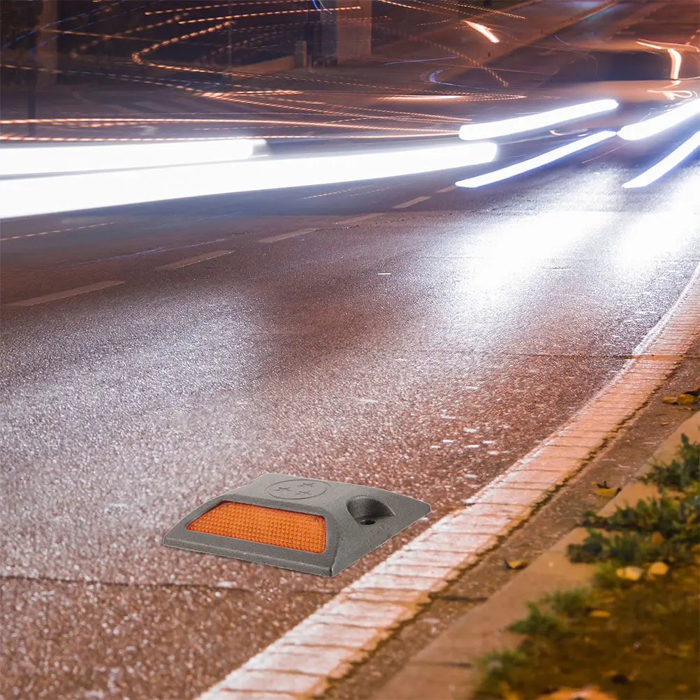 4Pcs Reflective Road Studs Cast Aluminum Pavement Markers for Driveway Highway Nighttime Traffic Safety Reflectors
4Pcs Reflective Road Studs Cast Aluminum Pavement Markers for Driveway Highway Nighttime Traffic Safety Reflectors