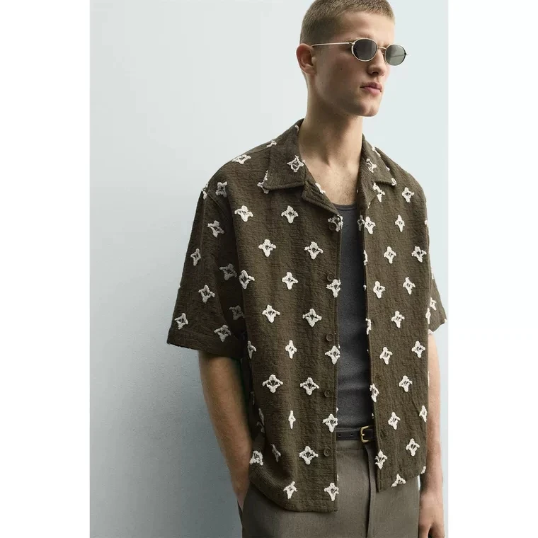 Summer 2026 Men's Casual Loose Fit Short Sleeve Shirt Cuban Collar Holiday Floral Print Regency Fiber Non-fading Color
Summer 2026 Men's Casual Loose Fit Short Sleeve Shirt Cuban Collar Holiday Floral Print Regency Fiber Non-fading Color