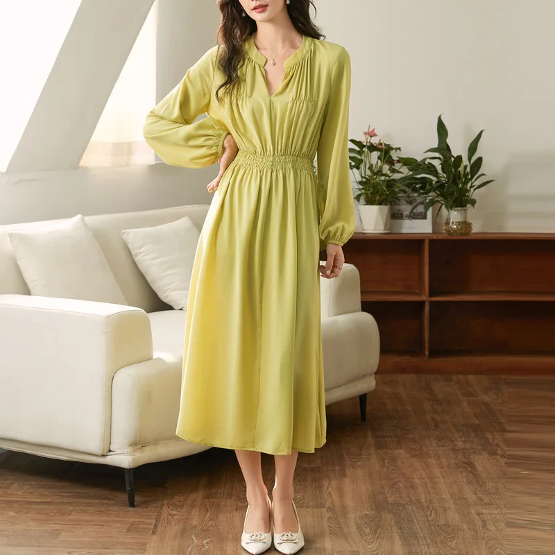 Summer Dress 2023Spring Elegant Solid Pleated V-Neck Temperament Lantern Sleeve Party Holiday Chiffon Dress for Women Streetwear
Summer Dress 2023Spring Elegant Solid Pleated V-Neck Temperament Lantern Sleeve Party Holiday Chiffon Dress for Women Streetwear