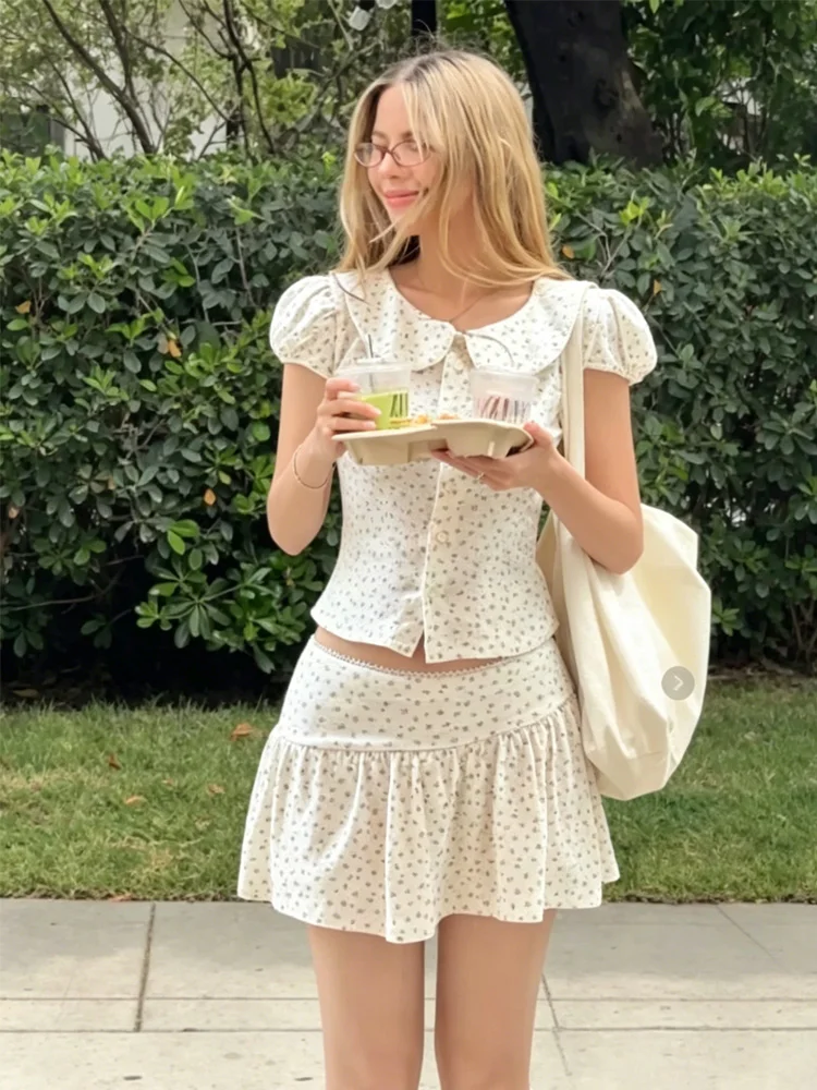 Women's printed 2-piece pullover bubble sleeve crop top mini skirt Y2K Korean sweet summer casual party streetwear
Women's printed 2-piece pullover bubble sleeve crop top mini skirt Y2K Korean sweet summer casual party streetwear