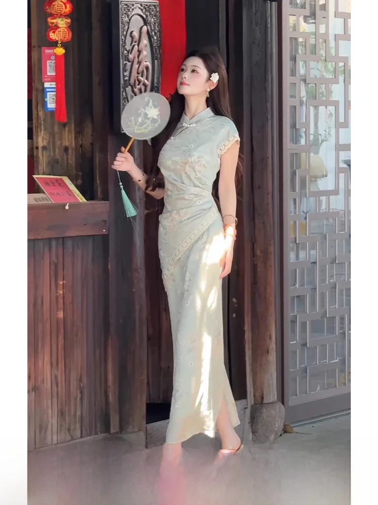 Qiqi Mang Qingdieyun New Chinese Style Lace Patchwork Summer New Arrival Short Sleeve High Waist Bodycon Dress
Qiqi Mang Qingdieyun New Chinese Style Lace Patchwork Summer New Arrival Short Sleeve High Waist Bodycon Dress