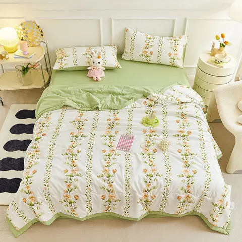 Botanical Floral Leaves Quilt Soft Comfortable Air-Conditioning Thin Comforter Summer Washed Cotton Linen Quilt Fluffy Blanket