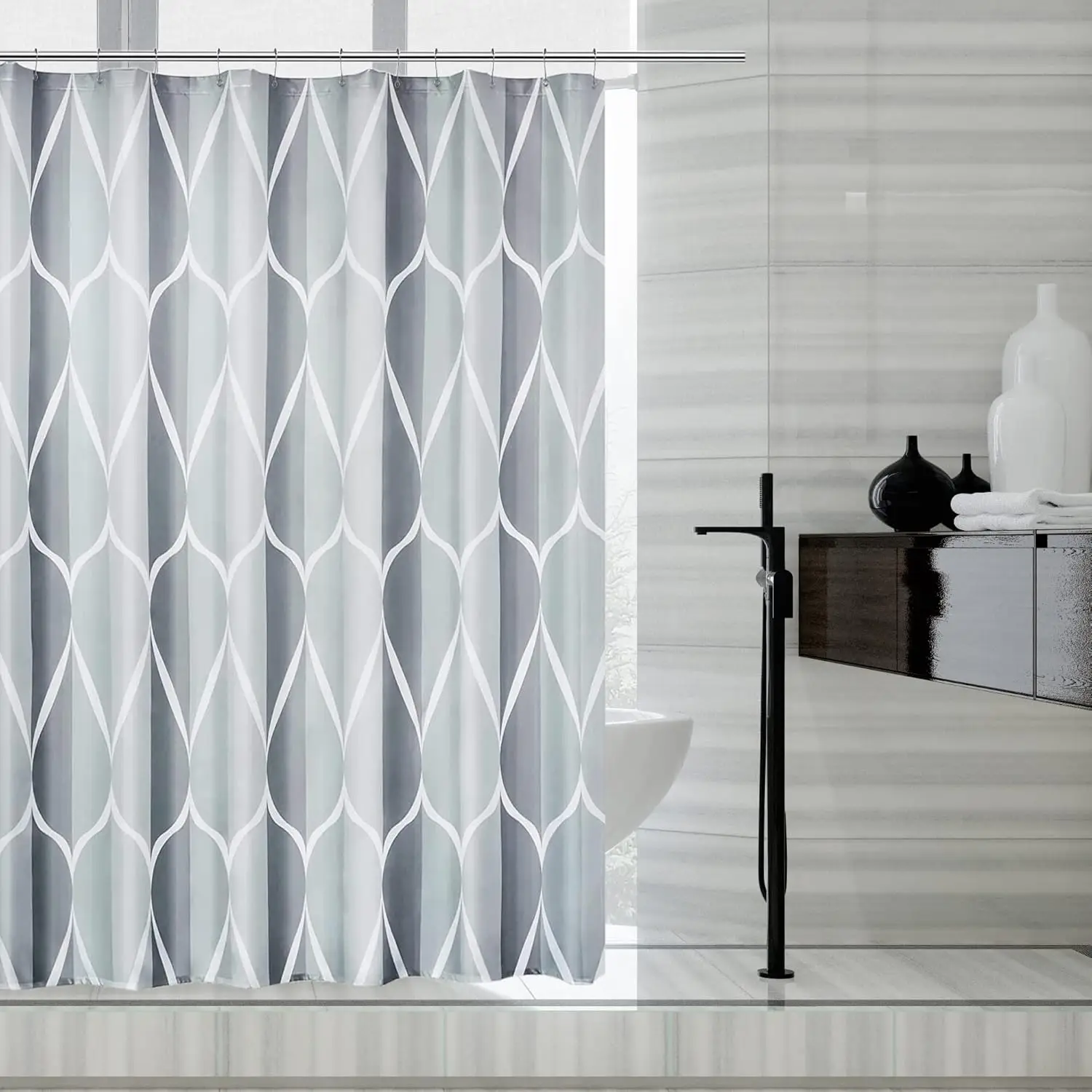 Grey White Gradient Geometric Waterproof Shower Curtain, Modern Lattice Bath Curtain with Hooks, Durable Fabric Bathroom Curtain
Grey White Gradient Geometric Waterproof Shower Curtain, Modern Lattice Bath Curtain with Hooks, Durable Fabric Bathroom Curtain