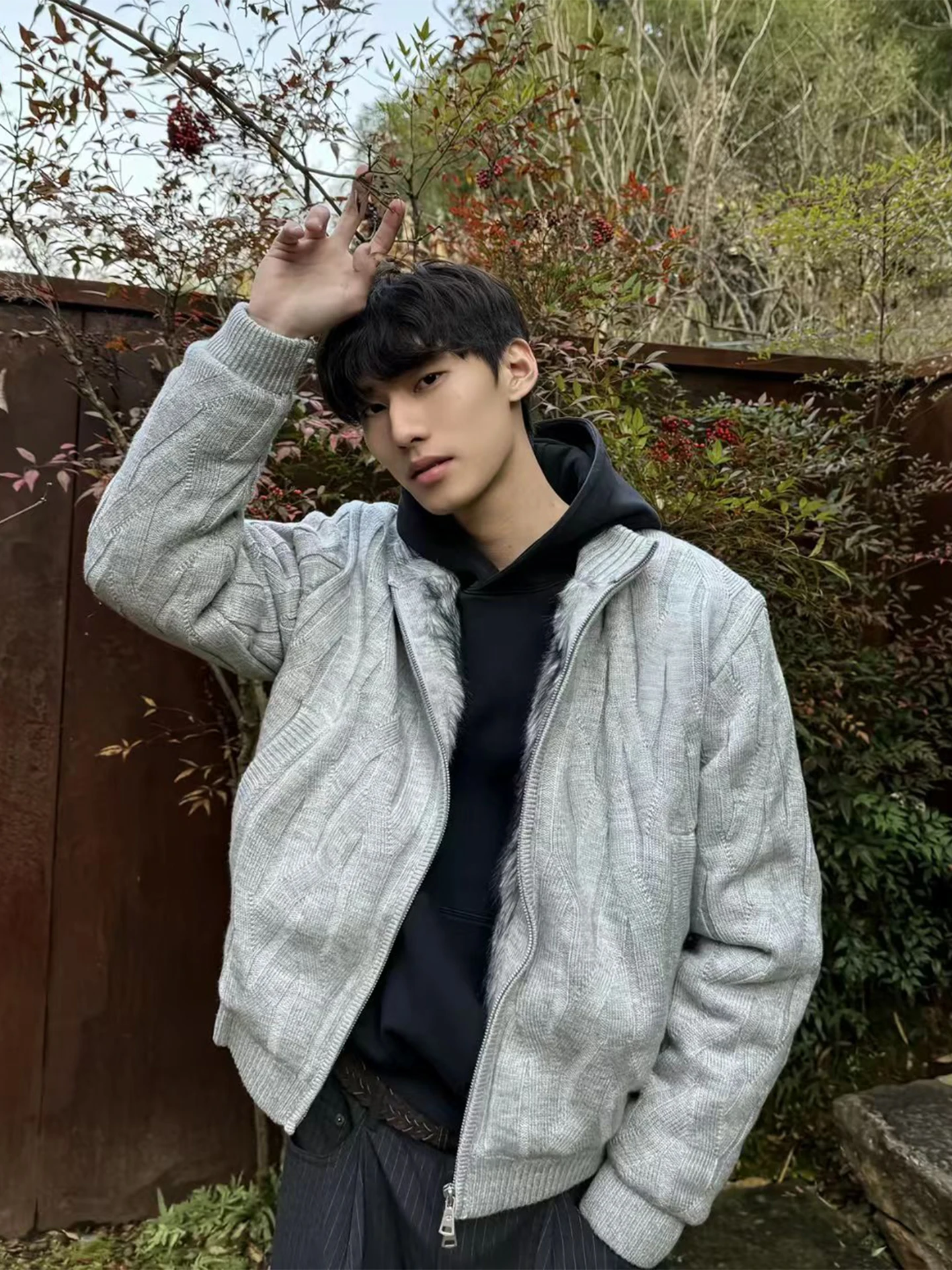 Men's Winter Thickened Fleece Lined Knitted Jacket American Retro Style Stand Collar Thorn Twist Flower Mountain Eagle D...
Men's Winter Thickened Fleece Lined Knitted Jacket American Retro Style Stand Collar Thorn Twist Flower Mountain Eagle D...