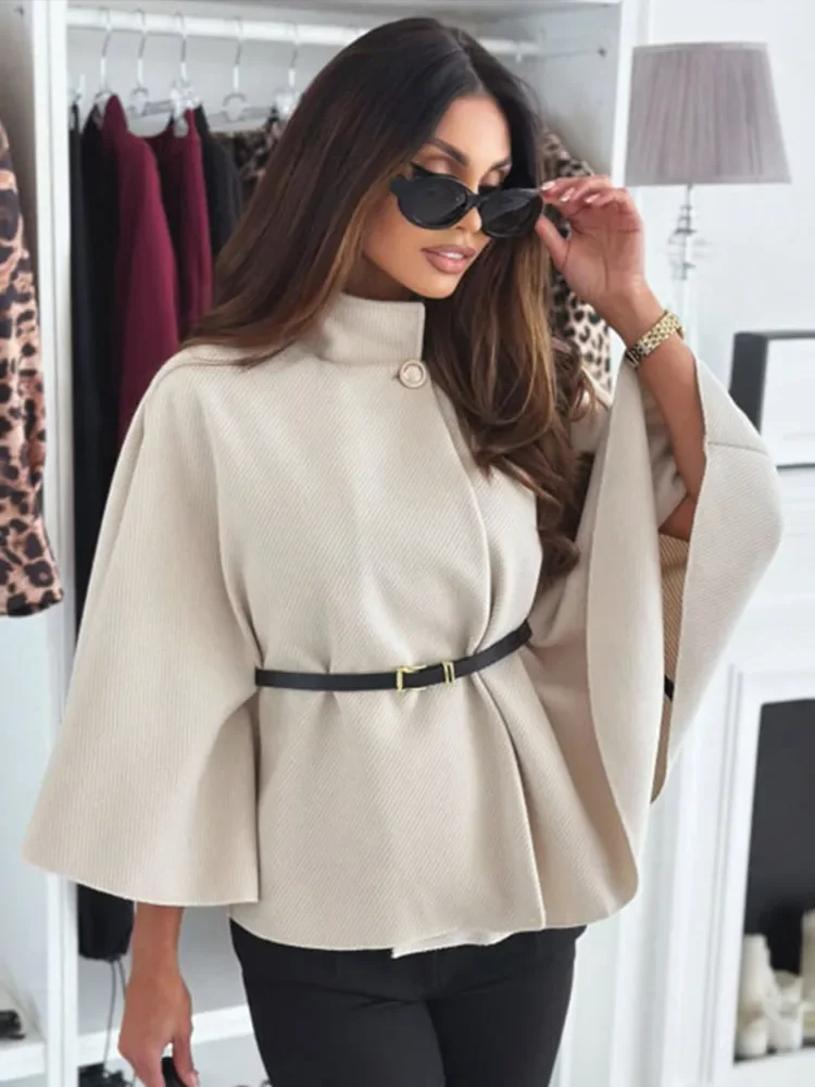 2026 Spring Autumn Women Single Buckle Batwing Sleeve Coat Lady Cloak Cape Tweed Poncho Thick Elegant Warm Loose Outwear
2026 Spring Autumn Women Single Buckle Batwing Sleeve Coat Lady Cloak Cape Tweed Poncho Thick Elegant Warm Loose Outwear
