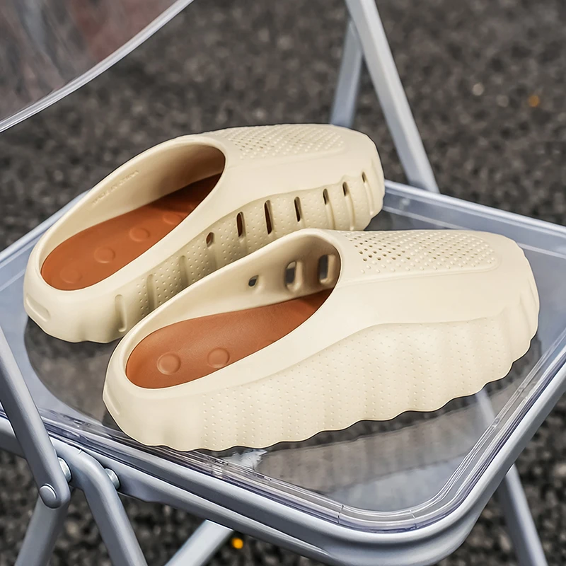 Men's and Women's EVA Lightweight Toe Massage Slippers 2026 Outdoor New Casual Sports Slippers Couple's Fashionable Beach Shoes
Men's and Women's EVA Lightweight Toe Massage Slippers 2026 Outdoor New Casual Sports Slippers Couple's Fashionable Beach Shoes