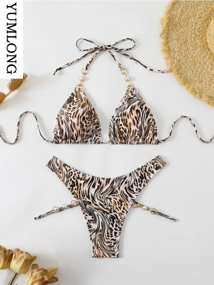 Sexy Leopard Bikini Set for Women Metal Pendant High Waist 2 Piece Swimsuit Beach Suspender Backless Bathing Suit 2025 New
Sexy Leopard Bikini Set for Women Metal Pendant High Waist 2 Piece Swimsuit Beach Suspender Backless Bathing Suit 2025 New