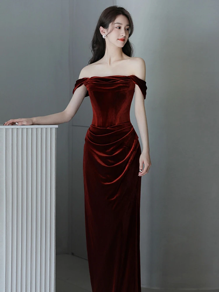 Ele Velvet One-oulder Wedding Dr for Bridal ower And Engagement Parties Fi Tail Design No Sve Polyester Fabric
Ele Velvet One-oulder Wedding Dr for Bridal ower And Engagement Parties Fi Tail Design No Sve Polyester Fabric