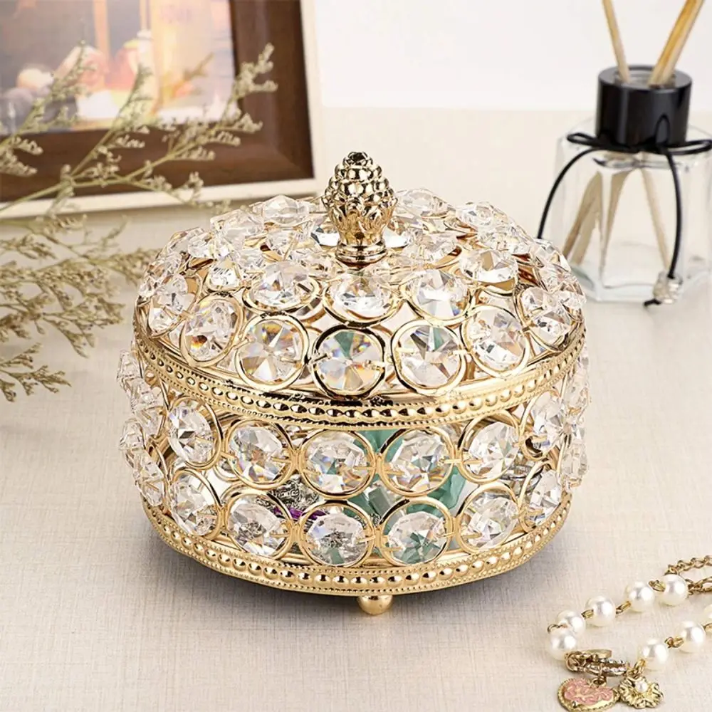 Portable Luxury Crystal Jewelry Box Sparkling Glass Mirrored Earring Organizer Handheld Round Keepsake Box Home Decor
Portable Luxury Crystal Jewelry Box Sparkling Glass Mirrored Earring Organizer Handheld Round Keepsake Box Home Decor
