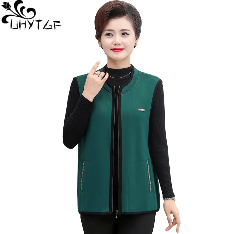 UHYTGF Spring Autumn Vest Jacket Women Korean Loose 5XL Big Size Coat Female Middle-Aged Mom Sleeveless Waistcoat Outerwear 2158
UHYTGF Spring Autumn Vest Jacket Women Korean Loose 5XL Big Size Coat Female Middle-Aged Mom Sleeveless Waistcoat Outerwear 2158