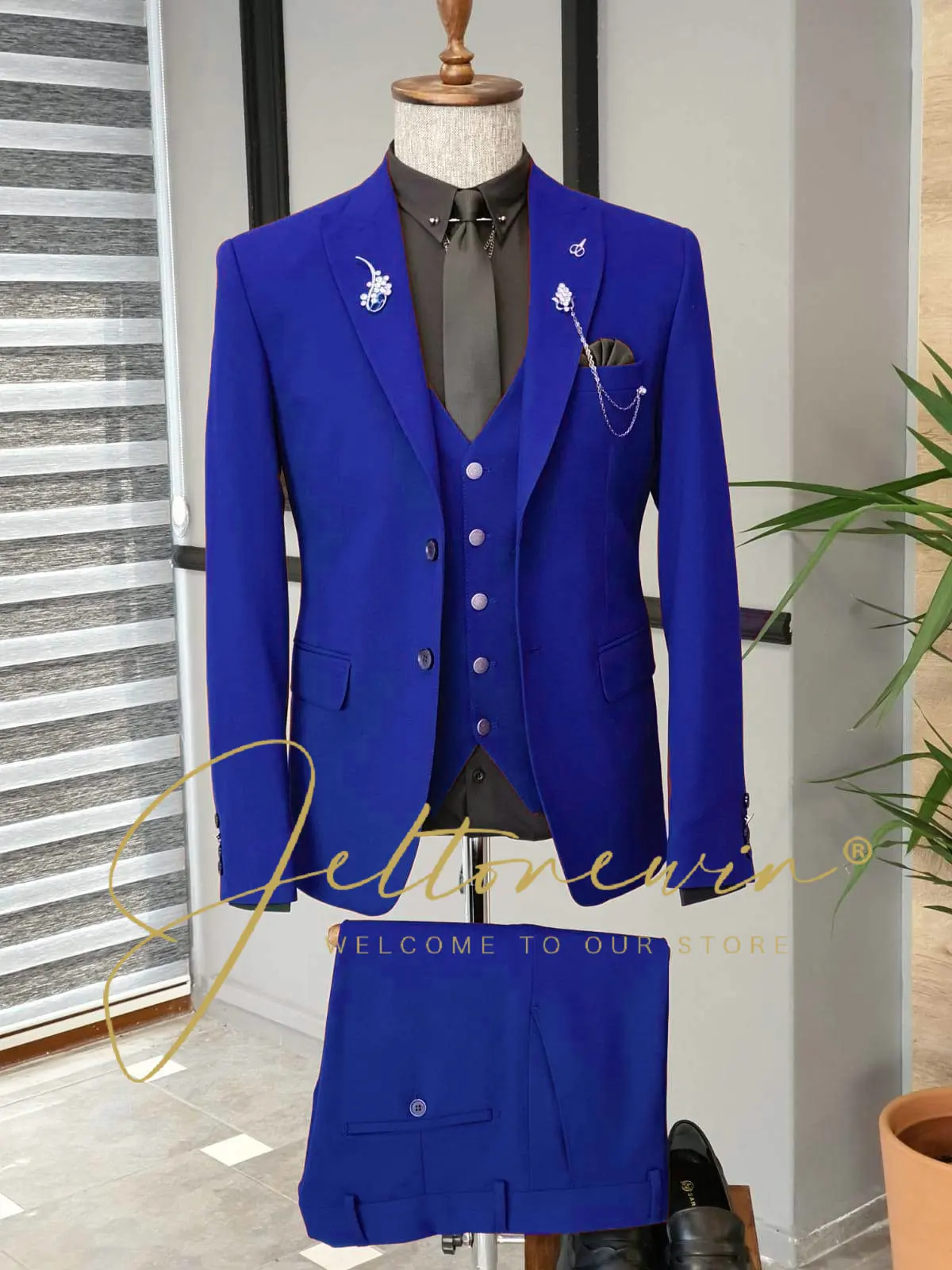 Casual Mens Suits Blazer Slim Wedding Groom Tuxedo 3 Piece Jacket Vest Pants Set Terno Masculino Wedding Party Prom Suits
Casual Mens Suits Blazer Slim Wedding Groom Tuxedo 3 Piece Jacket Vest Pants Set Terno Masculino Wedding Party Prom Suits