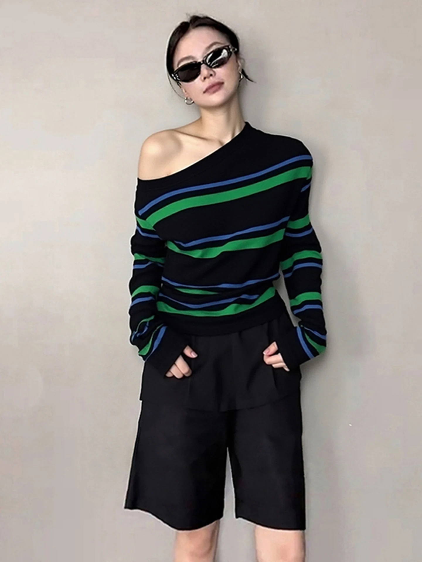 Женский премиум-свитер Ele с длинными рукавами в полоску, модный базовый джемпер простого дизайна, осенняя новинка
Женский премиум-свитер Ele с длинными рукавами в полоску, модный базовый джемпер простого дизайна, осенняя новинка