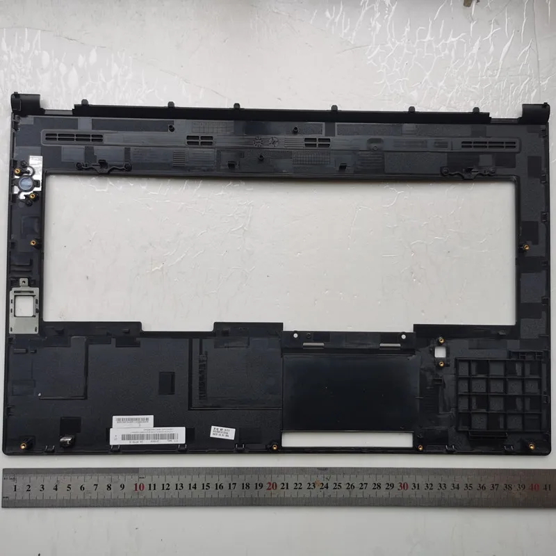 95% new laptop Top case base lcd back cover for lenovo thinkpad P70 P71 AP0Z5000800 with Fingerprint hole
95% new laptop Top case base lcd back cover for lenovo thinkpad P70 P71 AP0Z5000800 with Fingerprint hole