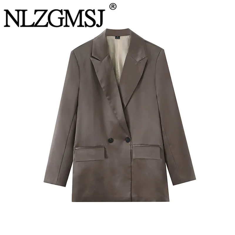 Nlzgmsj 2026 Spring Women Satin Lapel Blazer Mid Length Long Sleeve Loose Fit Formal Suit Jacket For Autumn Office Daily Wear
Nlzgmsj 2026 Spring Women Satin Lapel Blazer Mid Length Long Sleeve Loose Fit Formal Suit Jacket For Autumn Office Daily Wear