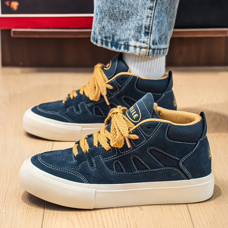 High-Top Men's Shoes Spring Korean Retro Trendy Sports Casual Shoes Men's Flock Thick Bottom Heightening Board Shoes
High-Top Men's Shoes Spring Korean Retro Trendy Sports Casual Shoes Men's Flock Thick Bottom Heightening Board Shoes
