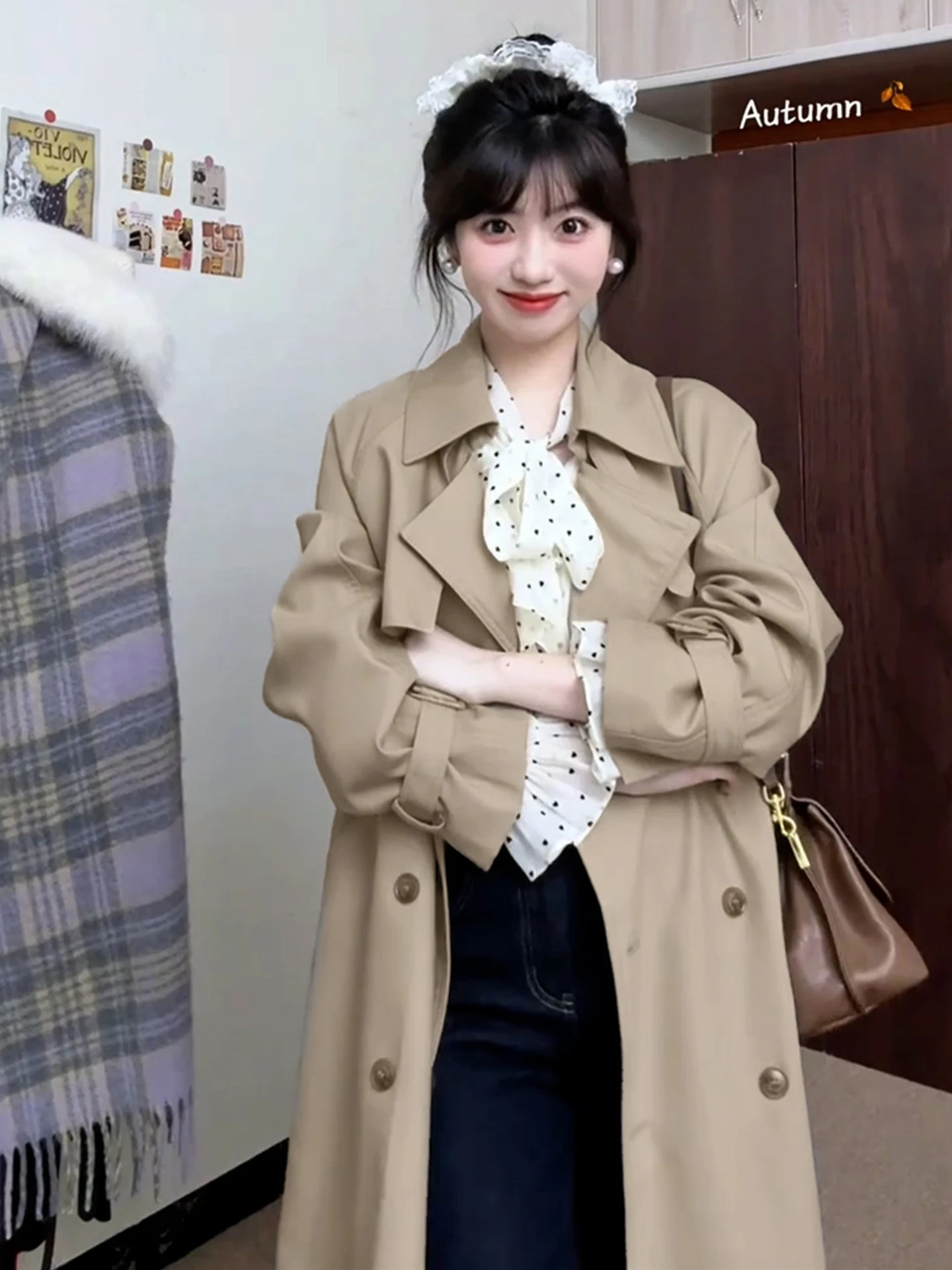 Корейская женская куртка в стиле Simple Khaki, весенняя новинка, тонкая, средней длины, свободного кроя, из полиэстера.
Корейская женская куртка в стиле Simple Khaki, весенняя новинка, тонкая, средней длины, свободного кроя, из полиэстера.