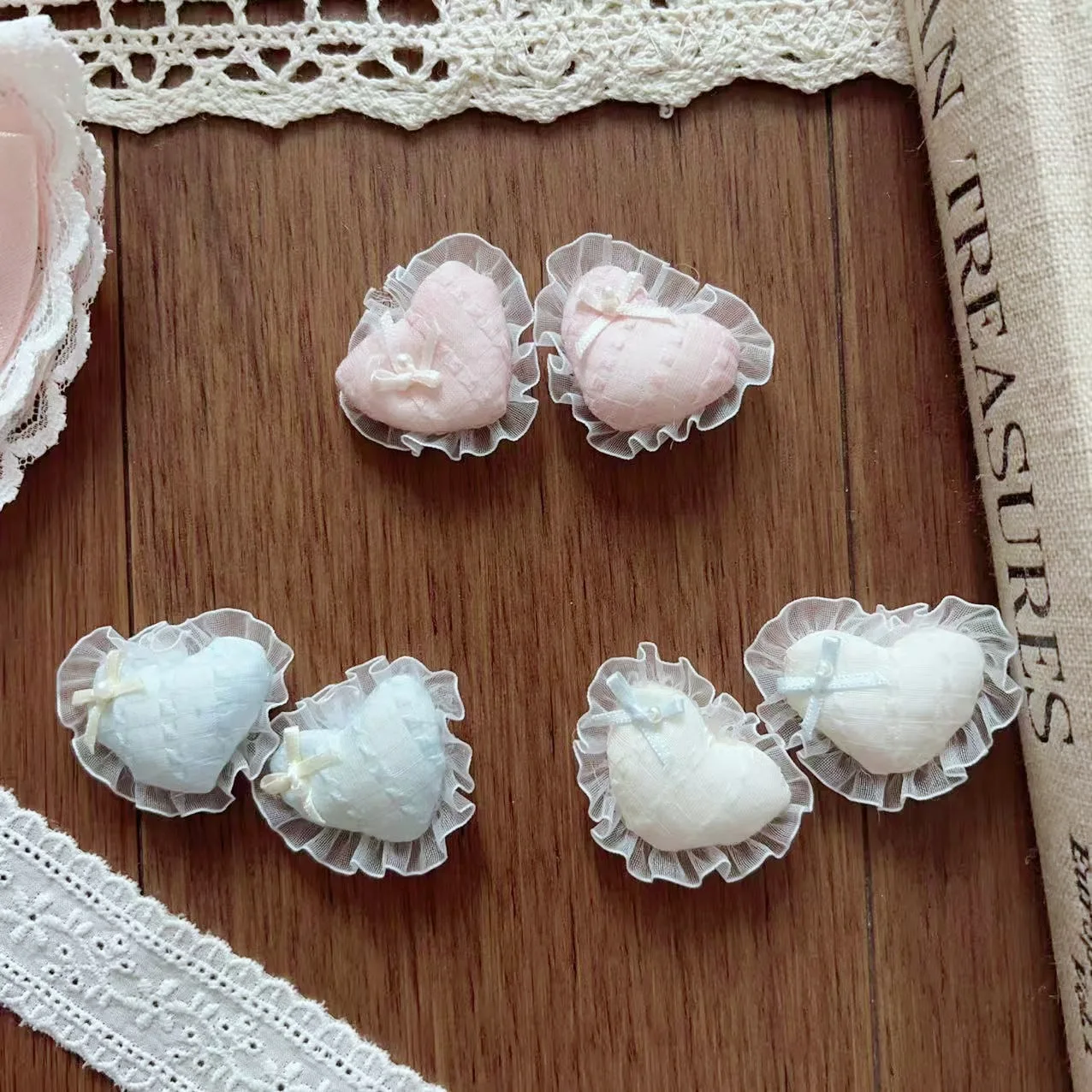 Stuffed Fabric Sweet Lace Heart Hair Clip Brooch for Shoes Socks Hat Bag Clothing Embellishment Premium Soft
Stuffed Fabric Sweet Lace Heart Hair Clip Brooch for Shoes Socks Hat Bag Clothing Embellishment Premium Soft