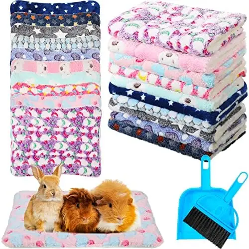 Tudomro 10 Pcs Guinea Pig Bed Mat with Brush - 15"x11" Fleece Pet Bedding for Small Animals (Heart Star)
Tudomro 10 Pcs Guinea Pig Bed Mat with Brush - 15"x11" Fleece Pet Bedding for Small Animals (Heart Star)