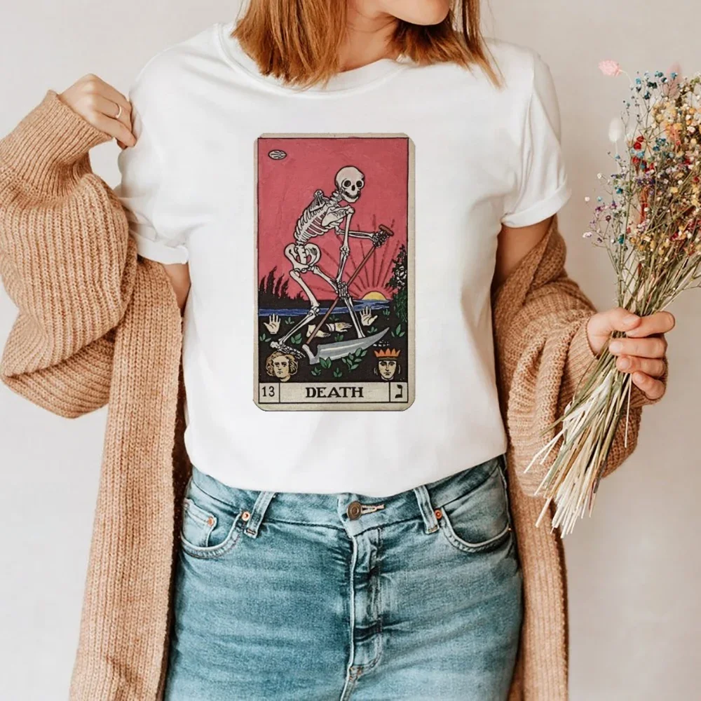 Trendy Style Cute Fashion Clothing Printed New Year's Top Skull Printed Tarot Card T-Shirt Short Sleeve Round Neck T-Shirt
Trendy Style Cute Fashion Clothing Printed New Year's Top Skull Printed Tarot Card T-Shirt Short Sleeve Round Neck T-Shirt