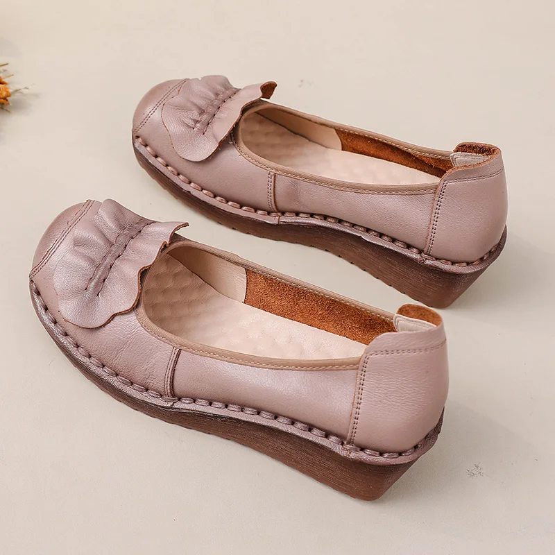New Real Leather Wedged Shoes Women Vintage Flats Square Toe Patchwork Loafers Woman Handmade Slip Ons Ladies Luxury Moccasins
New Real Leather Wedged Shoes Women Vintage Flats Square Toe Patchwork Loafers Woman Handmade Slip Ons Ladies Luxury Moccasins