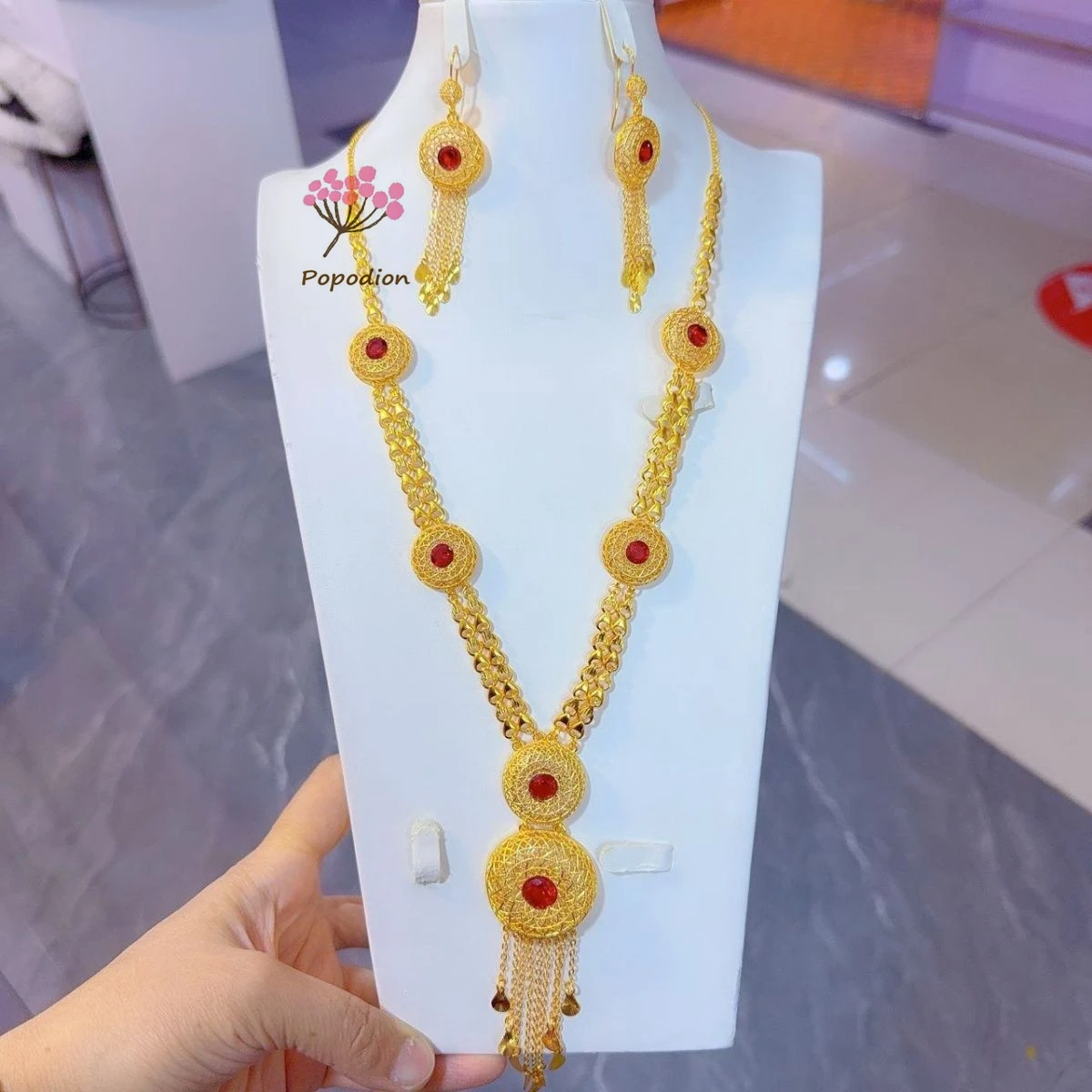 Dubai New 24K Gold Plated Necklace Earrings for Women's Gifts Wedding Party Gift Jewelry Set DD10605
Dubai New 24K Gold Plated Necklace Earrings for Women's Gifts Wedding Party Gift Jewelry Set DD10605