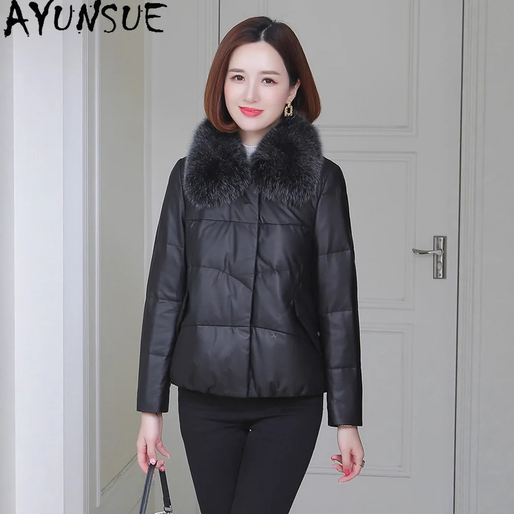 AYUNSUE Sheepskin Genuine Leather Jacket Women Winter Clothes 2026 Fashion Down Coats Woman Warm Fox Fur Collar Casaco Feminino
AYUNSUE Sheepskin Genuine Leather Jacket Women Winter Clothes 2026 Fashion Down Coats Woman Warm Fox Fur Collar Casaco Feminino