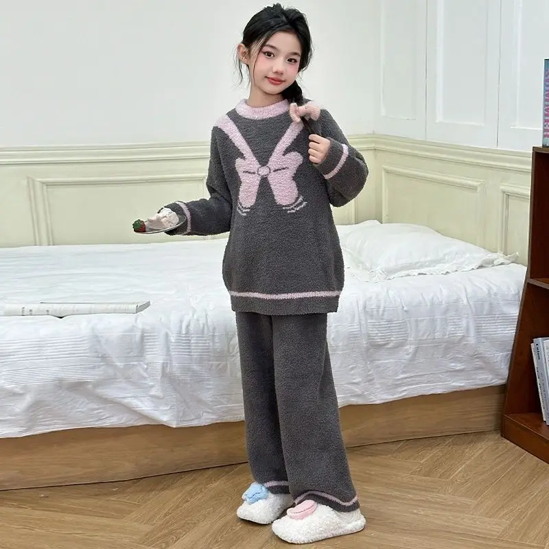 Girls' Flannel Pajamas 2025 New Winter Kids' Thermal Fleece Home Wear Set Two Piece
Girls' Flannel Pajamas 2025 New Winter Kids' Thermal Fleece Home Wear Set Two Piece