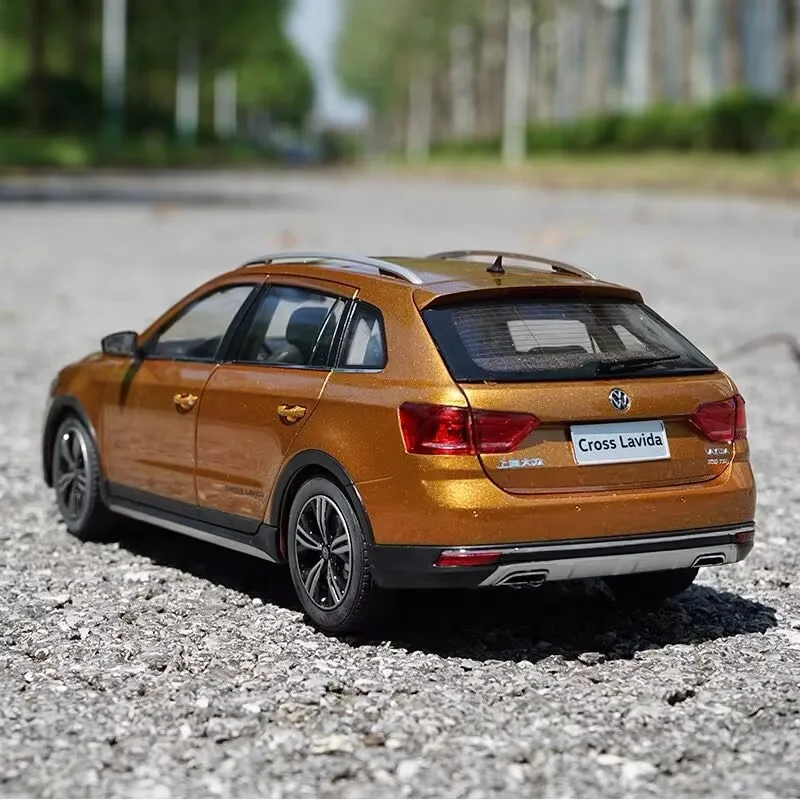 1:18 Cross Lavida 2016 Alloy Station Wagon Car Model Diecast Metal Travel Car Vehicles Model Simulation Collection Kids Toy Gift
1:18 Cross Lavida 2016 Alloy Station Wagon Car Model Diecast Metal Travel Car Vehicles Model Simulation Collection Kids Toy Gift