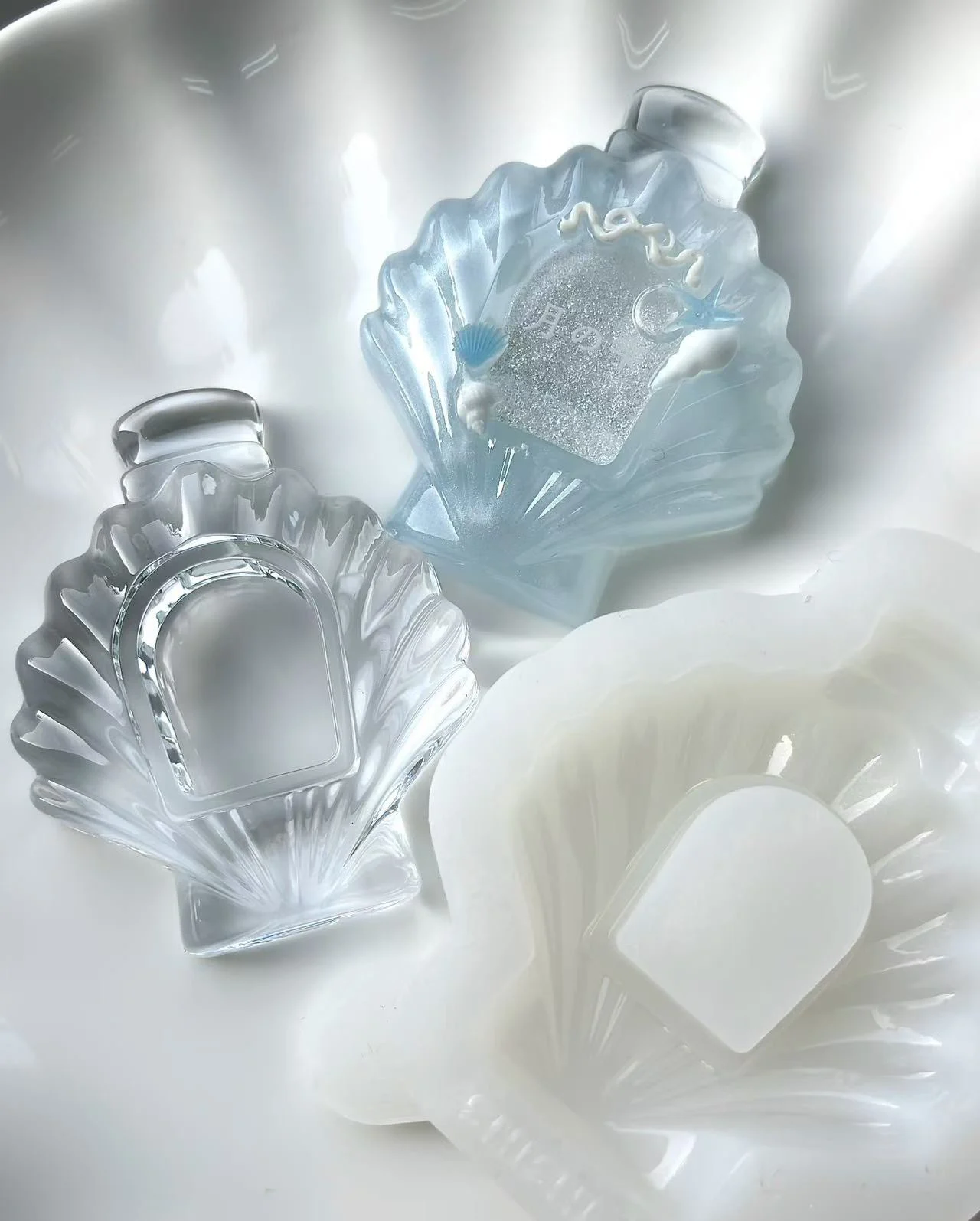 Shell Perfume Bottle Resin Casting Mold Silicone Mold Accessories Resin Liquid Mold Resin Keychain Silicone Mold Resin Mold
Shell Perfume Bottle Resin Casting Mold Silicone Mold Accessories Resin Liquid Mold Resin Keychain Silicone Mold Resin Mold