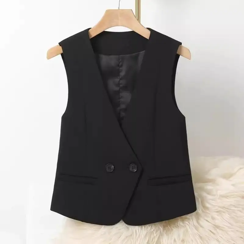 Black Short Suit Vest Women's Outerwear 2024 Autumn Commute Style Double Breasted V-Neck Korean Version Fashion Trend
Black Short Suit Vest Women's Outerwear 2024 Autumn Commute Style Double Breasted V-Neck Korean Version Fashion Trend