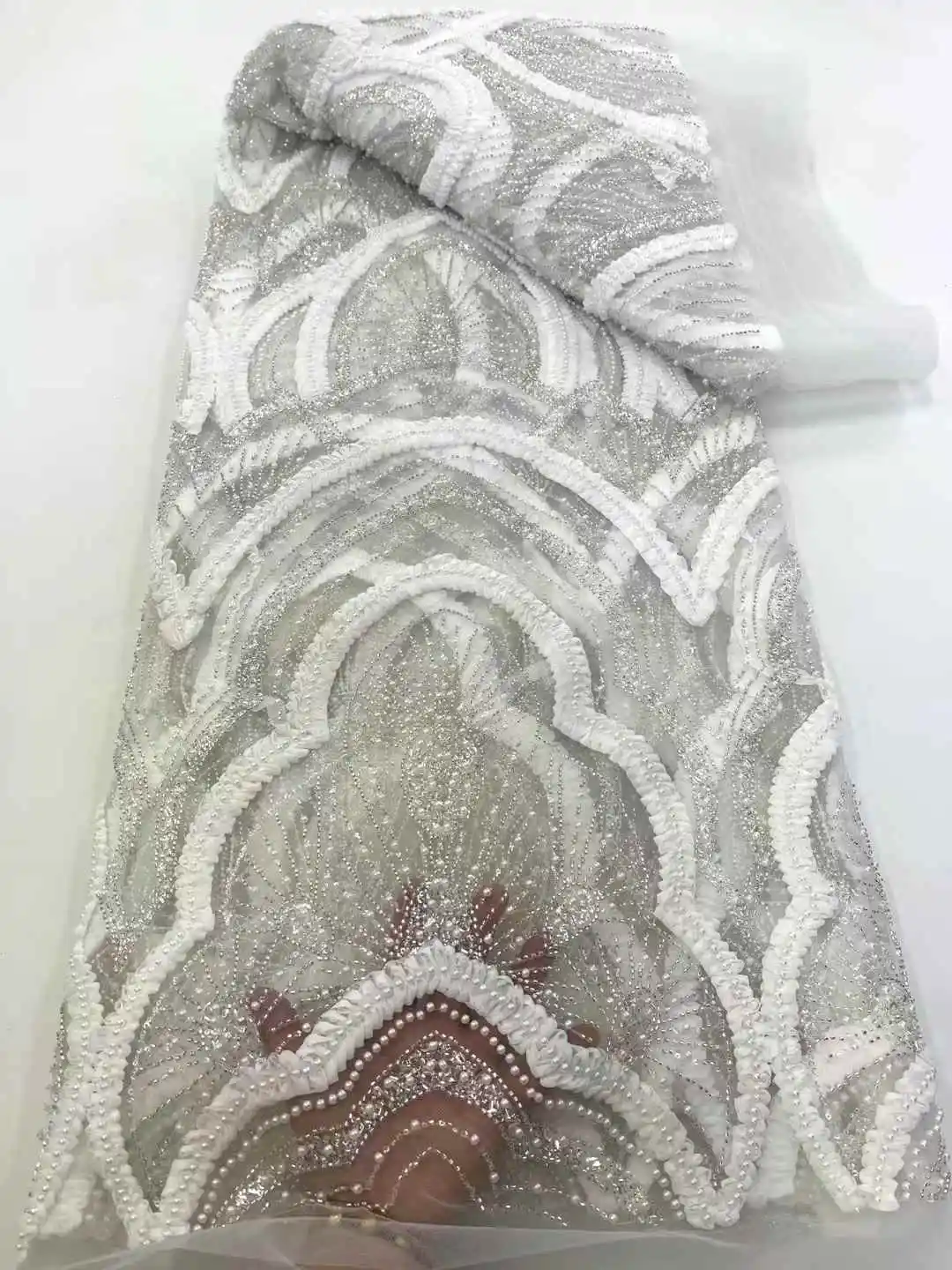 African Lace Fabric 2025 Sequins Beaded Embroidery Groom Nigerian Bridal High Quality French Tulle Lace Fabric For Wedding
African Lace Fabric 2025 Sequins Beaded Embroidery Groom Nigerian Bridal High Quality French Tulle Lace Fabric For Wedding