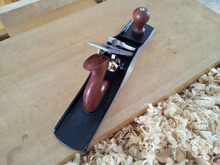Bedrock Pattern Hand Jointer Plane for Fine Woodworking Bench Use - Precision Tool for Craftsmen And Woodworkers