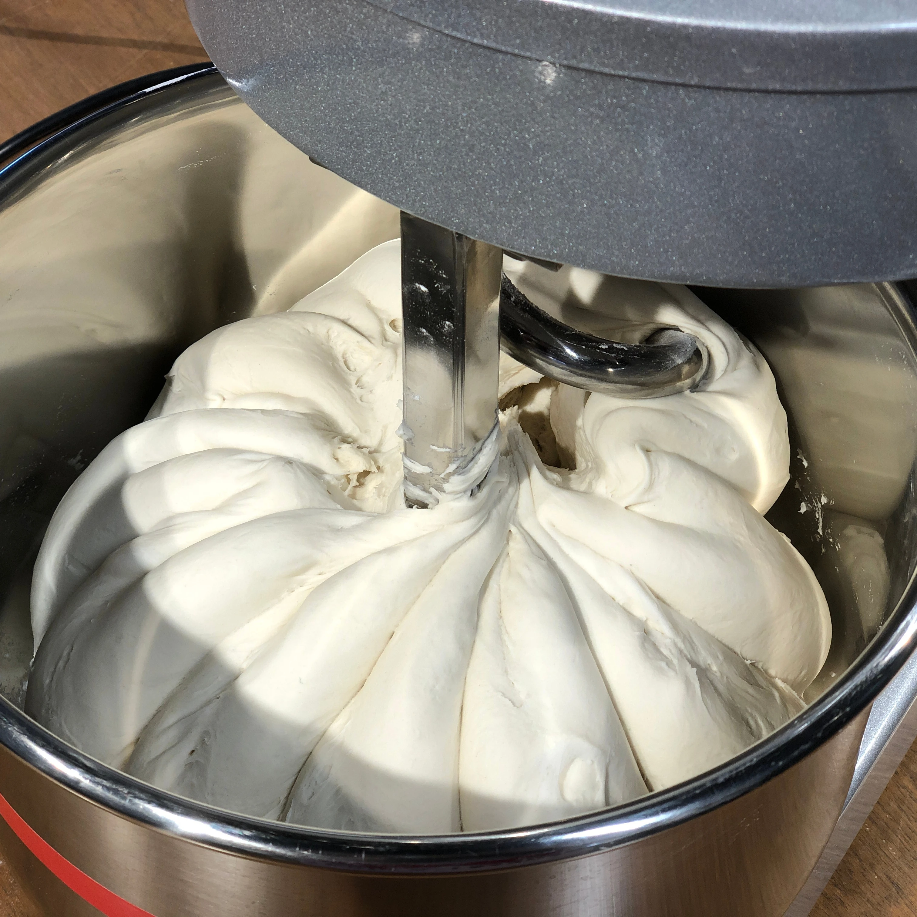 New Model 7L 0.3~3KG Flour Spiral Dough Mixer Bakery Equipment Cake Mixer Bakery Spiral Mixer with Good Price
New Model 7L 0.3~3KG Flour Spiral Dough Mixer Bakery Equipment Cake Mixer Bakery Spiral Mixer with Good Price