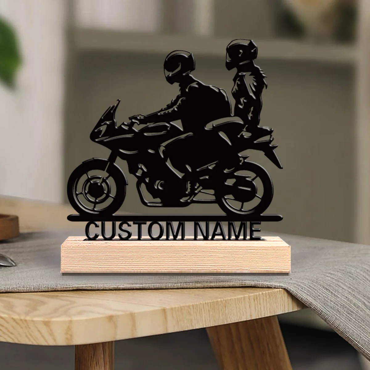 1 pc new Motorcycle dual rider Iron Ornament Iron Sculpture Art Figurine With Wood Base Study Desktop Decoration
1 pc new Motorcycle dual rider Iron Ornament Iron Sculpture Art Figurine With Wood Base Study Desktop Decoration