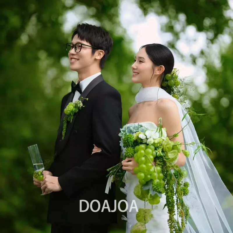 Artificial flower green plant grape forest water drop hand bouquet wedding photography bride photography certificate waterfall b
Artificial flower green plant grape forest water drop hand bouquet wedding photography bride photography certificate waterfall b