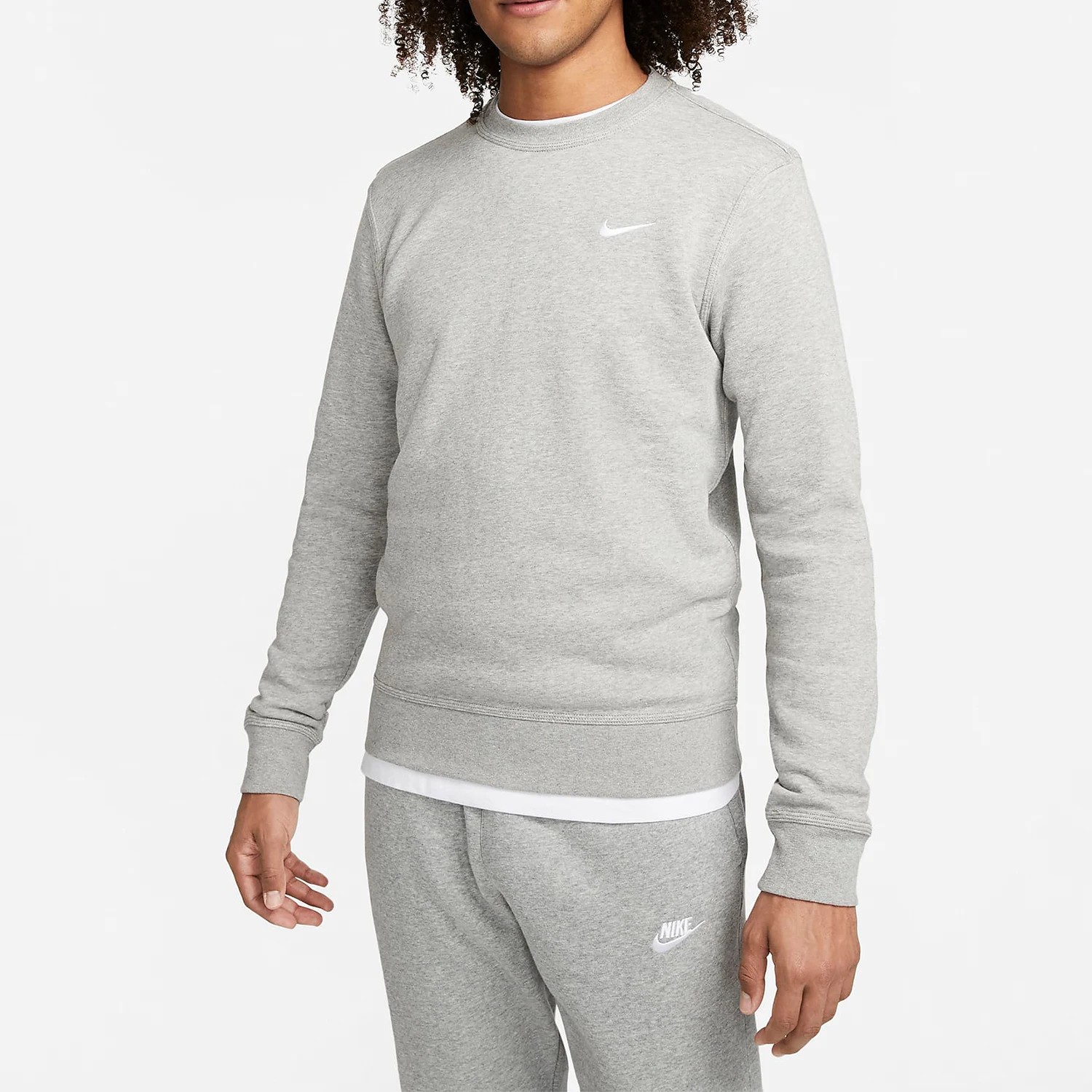 Nike подлинная весенняя новая мужская свободная повседневная спортивная толстовка с круглым вырезом 623459-063
Nike подлинная весенняя новая мужская свободная повседневная спортивная толстовка с круглым вырезом 623459-063