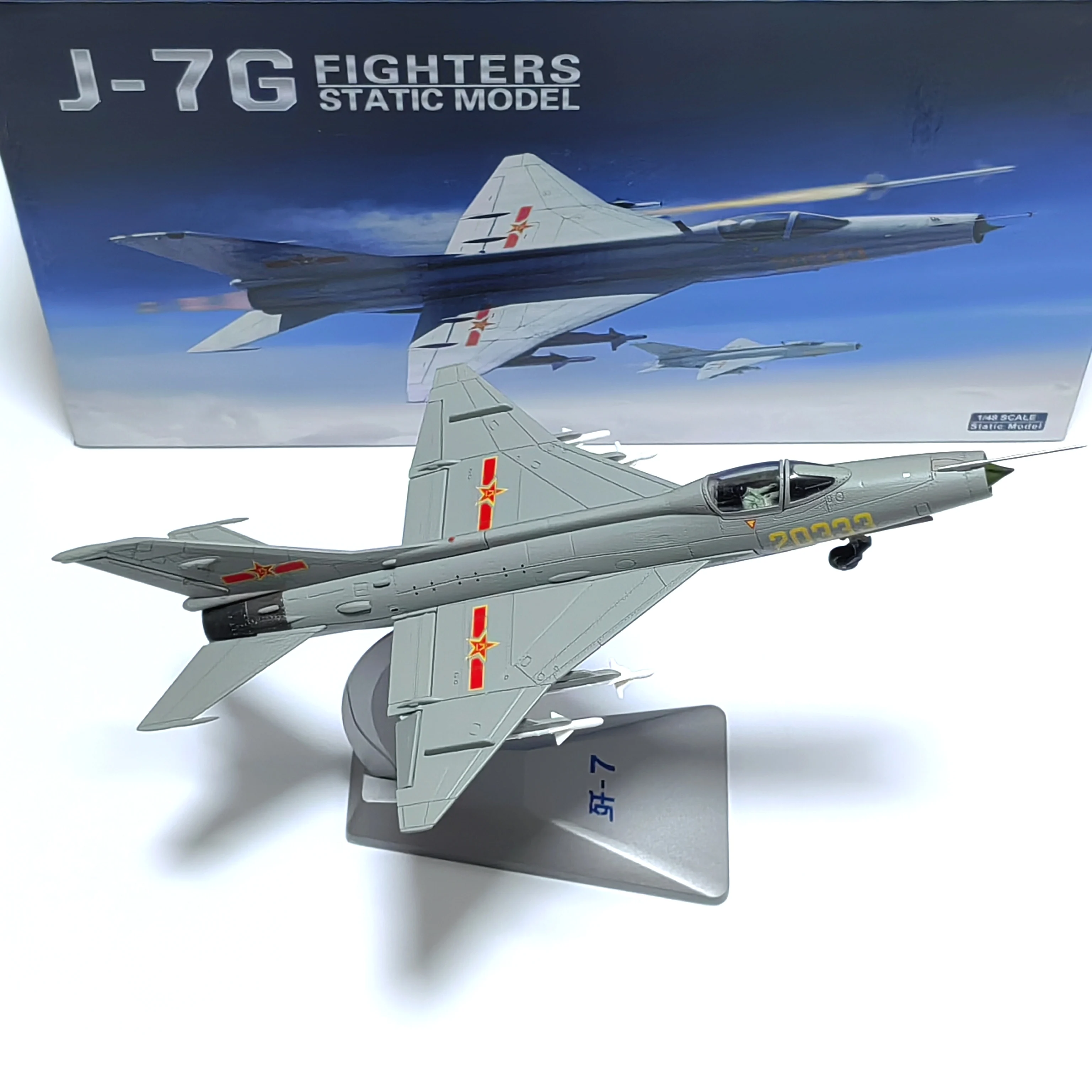 J7 1/48 Metal Scale Model (including base) Scale model Home placement, collection and decoration Creative gift
J7 1/48 Metal Scale Model (including base) Scale model Home placement, collection and decoration Creative gift