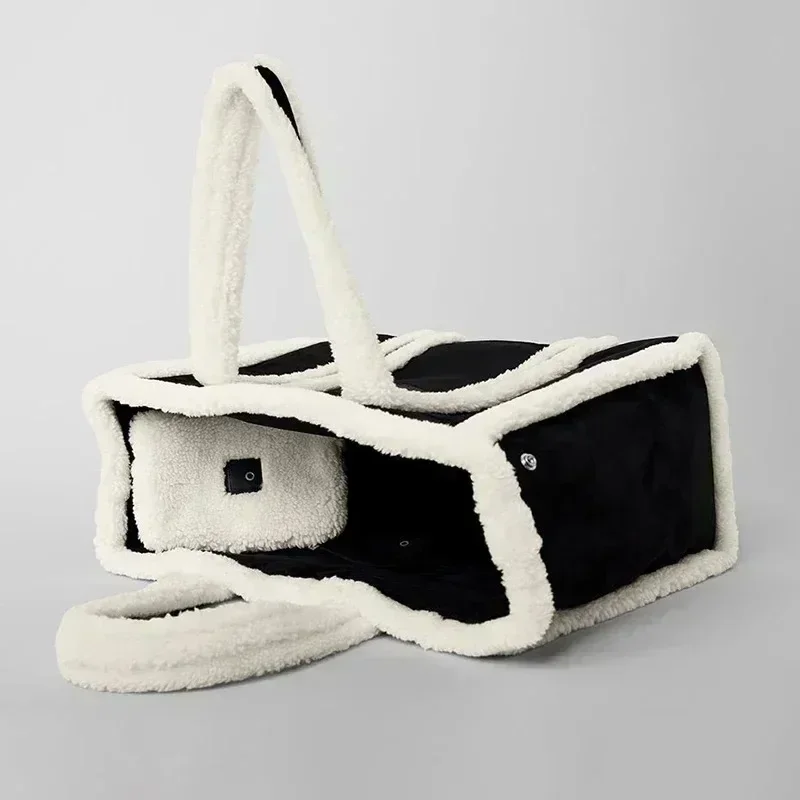 lo Yoga Winterfun Tote Bag Daily Large Capacity Shoulder Bag Zipper Pocket Magnetic Seal Detachable Travel Storage Bag
lo Yoga Winterfun Tote Bag Daily Large Capacity Shoulder Bag Zipper Pocket Magnetic Seal Detachable Travel Storage Bag