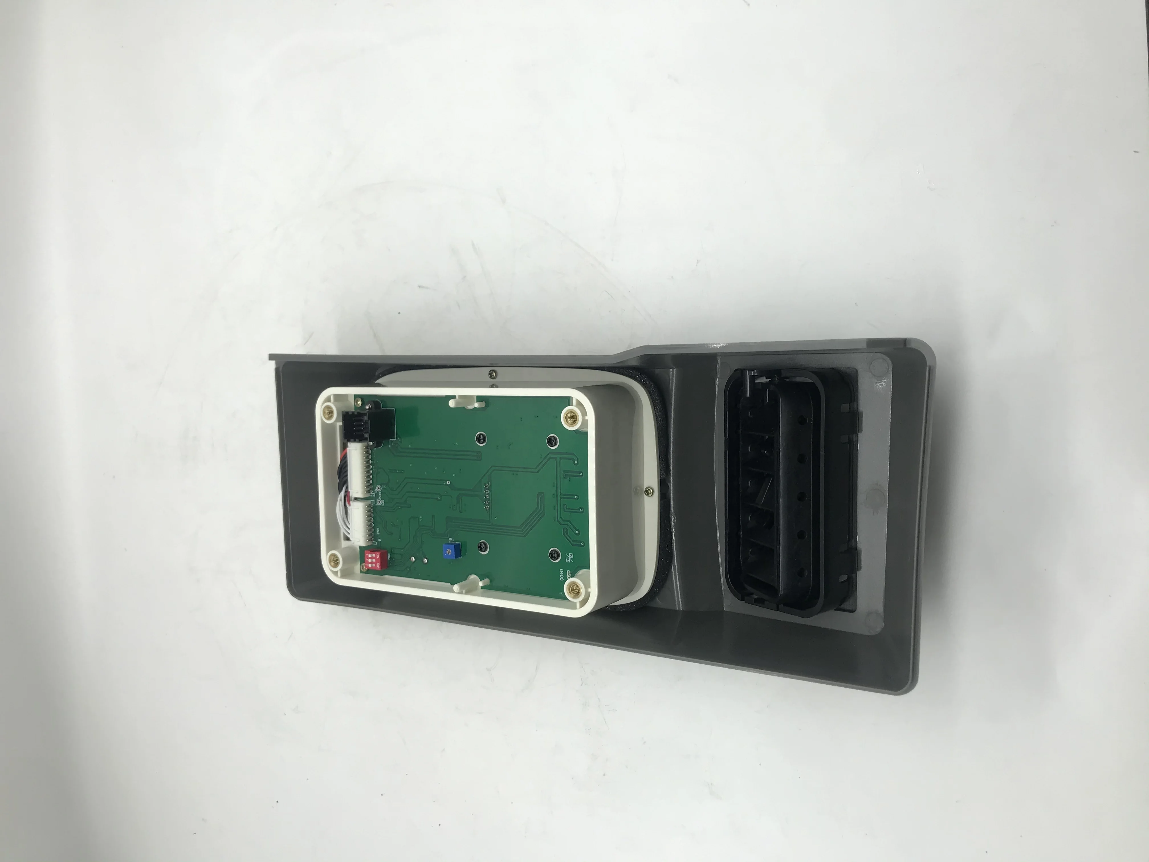 High Quality Excavator Engine Parts SK200-6E SK-6E YN59E00017F1 Display Panel for Excavator
High Quality Excavator Engine Parts SK200-6E SK-6E YN59E00017F1 Display Panel for Excavator