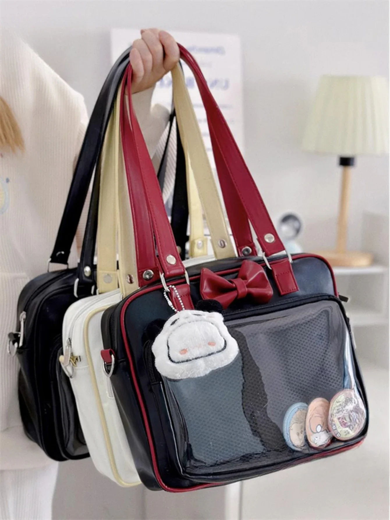 Japanese Style Kawaii PU Leather Itabag Women Transparent Pocket Bowknot Lolita Shoulder Bag Tote Handbags Women Ita Bag JK Girl
Japanese Style Kawaii PU Leather Itabag Women Transparent Pocket Bowknot Lolita Shoulder Bag Tote Handbags Women Ita Bag JK Girl