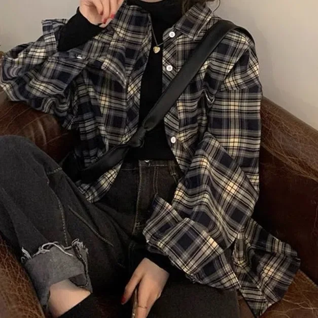 Vintage Loose Plaid Shirt Cardigan for Women Outdoor Fall Lazy Style Tailor-made Suit
Vintage Loose Plaid Shirt Cardigan for Women Outdoor Fall Lazy Style Tailor-made Suit